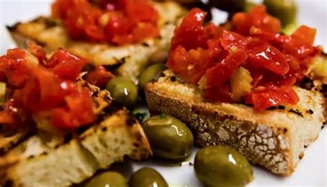 sagra della bruschetta lariano|A noi sembra ottima...